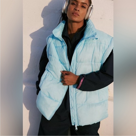 FP Movement from Free People In A Bubble Puffer Vest LG - Picture 2 of 8